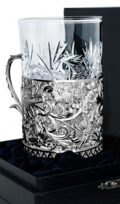 424ПС00001 Серебряный подстаканник «Подарочный» литой