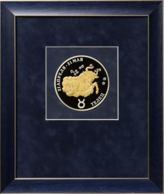 09459 Медаль «Телец» серебро с золочением