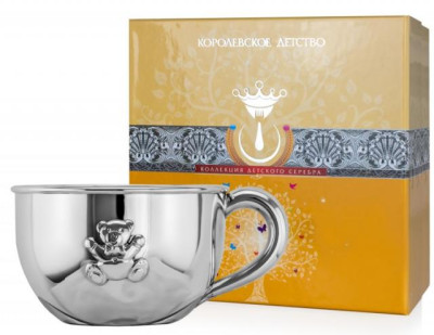 Серебряная кружка для молока