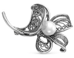 Серебряная брошь