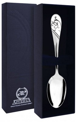 736ЛЖ03007 Серебряная чайная ложка «Кружевные узоры» с белой эмалью в подарочном футляре