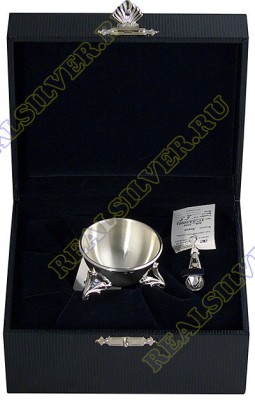 186СЛ00001 Серебряная солонка «Вьюнок» с ложкой в подарочном футляре