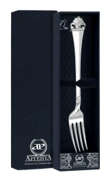 Серебряная столовая вилка "Афина"