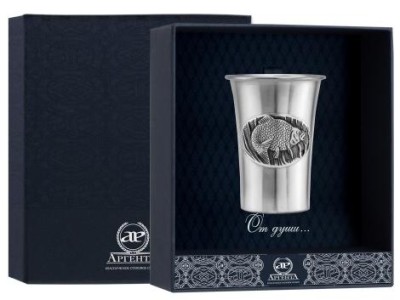 Серебряная стопка «Лещ» с чернением