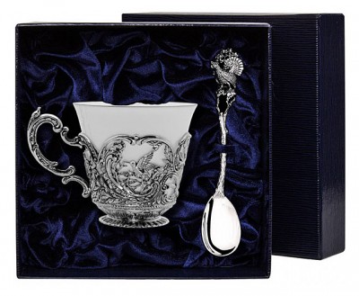 4230 Серебряный чайный набор «Королевская охота» с чернением в подарочном футляре