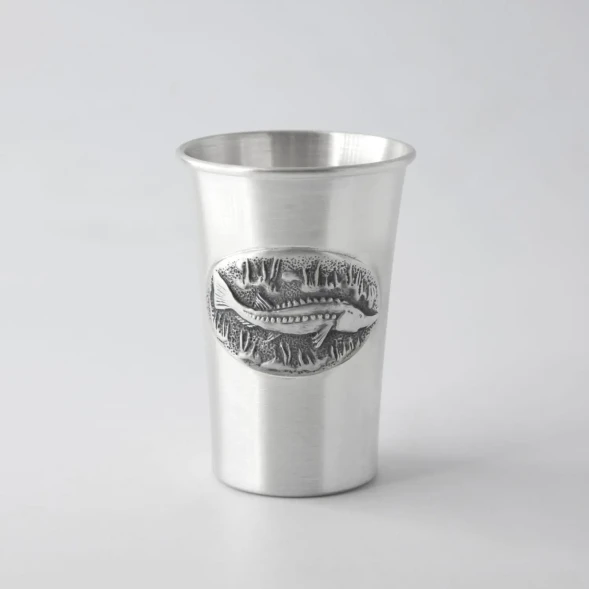 985СТ00806 Серебряная стопка «Осетр» с чернением