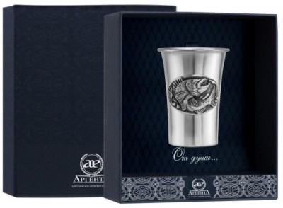 Серебряная стопка «Судак» с чернением