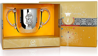 Серебряный детский поильник «Девочка»