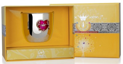 459СН05007 Серебряный детский стакан «Сердце» с эмалью в подарочном футляре