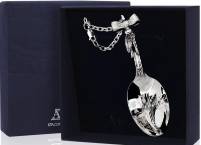 517БР15006 Серебряный брелок для ключей «Ложка с бантом» в подарочном футляре в подарочном футляре
