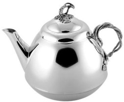 Серебряный чайник