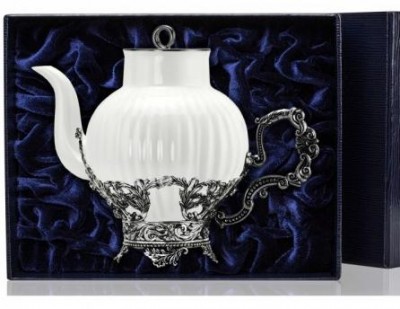 Серебряный чайник «Симфония» с чернением в подарочном футляре