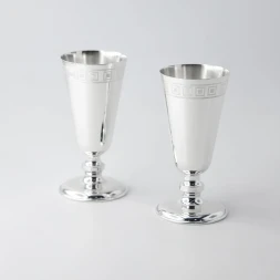 Серебряный набор рюмок №4 с рисунком «Квадрат»