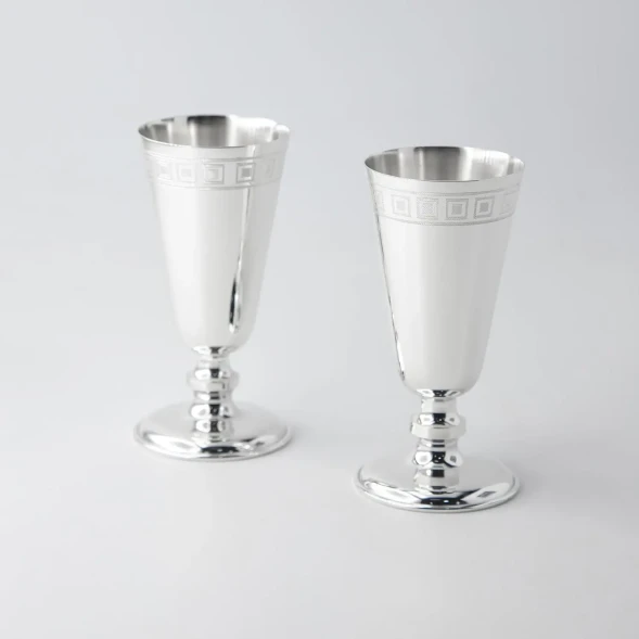 1051НБ00801_к Серебряный набор рюмок №4 с рисунком «Квадрат»