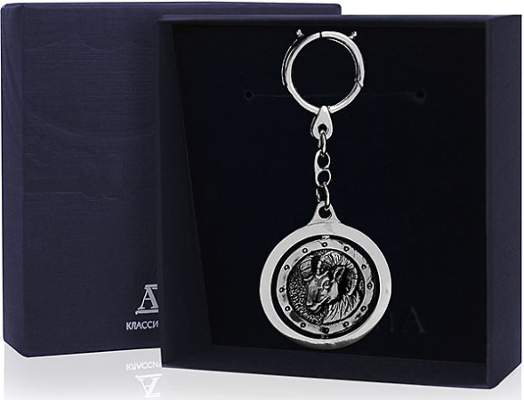 745БР15006 Серебряный брелок «Амулет коза» с чернением