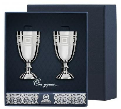 1050НБ00801_к Набор серебряных рюмок №1 с рисунком «Квадрат»