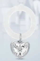 Серебряная погремушка «Сердце с цветами» на кольце