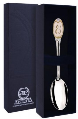 293ЛЖ03002 Серебряная чайная ложка с логотипом «Е» с золочением в подарочном футляре