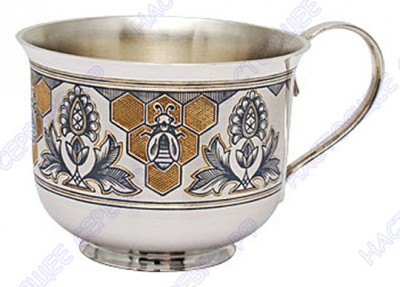 40080074А06 Серебряная чашка «Медовый спас» с золочением и чернением