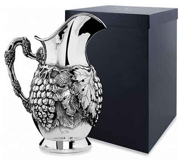 00245/8 Серебряный кувшин «Виноград»