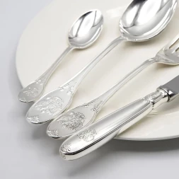 Серебряный столовый набор «Единство» на 6 персон (24 предмета)