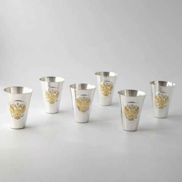 095НБ00802 Набор серебряных стопок «Герб» с золочением из 6 предметов