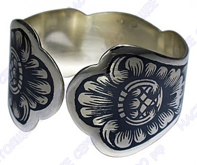 Серебряное кольцо для салфетки с чернением