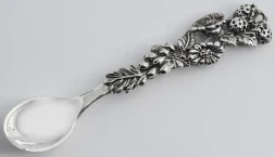 Серебряная ложка для соли «Натюрморт»