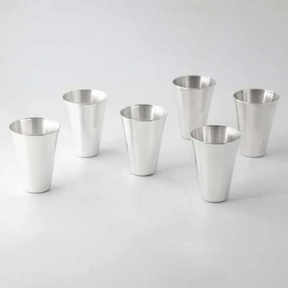 881НБ00801 Набор серебряных стопок «Гладкая» из 6 предметов