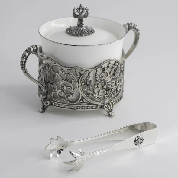 843НБ16806 Серебряная сахарница и щипцы «Герб» с чернением
