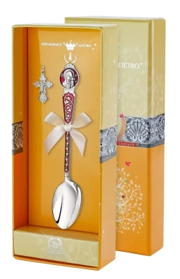 1028НБ00807 Серебряный крестильный набор с ложкой «Казанская Божья Матерь» с красной эмалью
